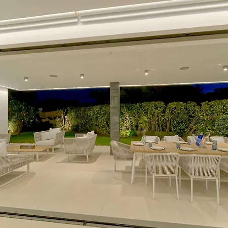 빌라 2244 New Modern Luxury In Puerto Banus