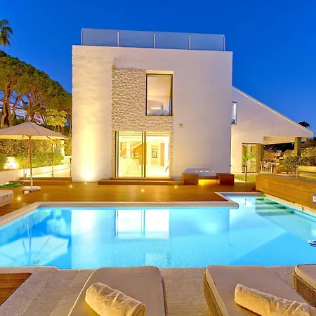 2244 New Modern Luxury In Puerto Banus * 마르베야